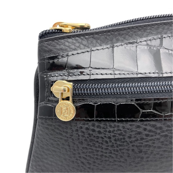 FENDI Vintage Black Pebbled Leather Cosmetic/Makeup Pouch - Picture 9 of 12